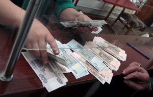 Медведев: пенсионеры получат единовременную выплату в 5 тыс. руб. в январе  ...