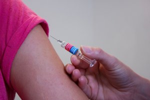 В последний день лета стартовала прививочная кампания против гриппа