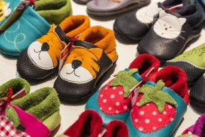 Специалисты Роспотребнадзора рассказали ишимбайцам, как правильно выбрать детскую обувь