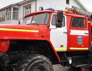 В жилом районе Смакаево произошел пожар