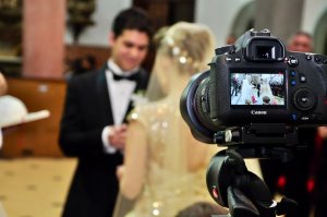 Житель Ишимбая прибег к помощи полиции, чтобы получить видеозапись свадьбы