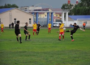 Команда «Ишимбай» провела в родном городе первую домашнюю игру сезона