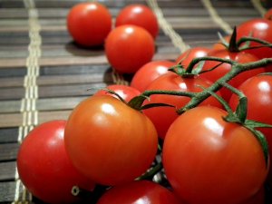 Россия сняла ограничение на ввоз всех турецких продуктов, кроме томатов