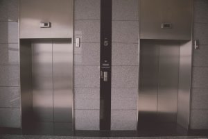 В сентябре в домах Ишимбая появятся новые лифты