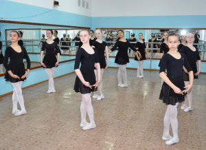 Девушки из Ишимбая отправятся совершенствовать свое танцевальное мастерство в Москву и Стерлитамак