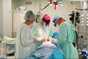 В Уфе врачи кардиологического центра провели уникальную операцию на сердце
