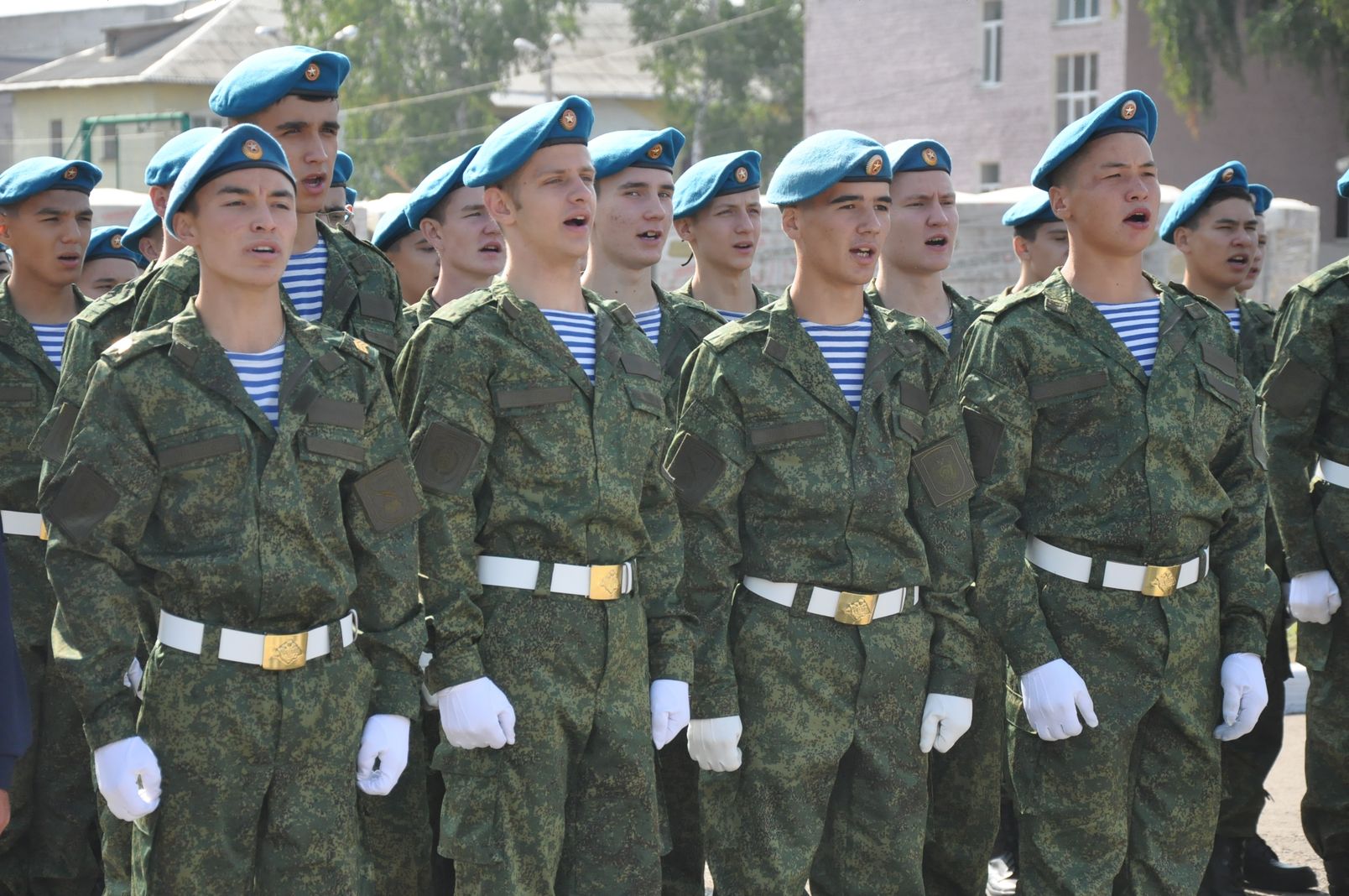 Уфимский кадетский корпус. Кадетский корпус Ишимбай. Уфимский воздушно-десантный кадетский корпус. Кадеты Ишимбай. Кадетский корпус Уфа.