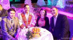 В новогоднюю ночь жители Башкортостана увидят телевизионный «Голубой огонек»