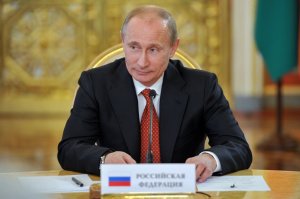 Показатель доверия Владимиру Путину в декабре достиг годового максимума – 57,7%