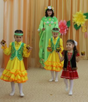В Ишимбае Международный день Навруз отметили детской постановкой