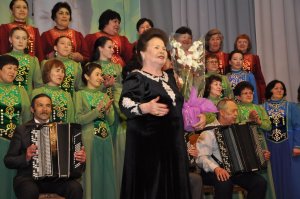 В Ишимбае отметили 80-летний юбилей заслуженного работника культуры РФ и РБ Марьям Султановой
