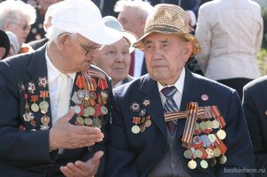 Персональные поздравления Владимира Путина получат 44 тысячи ветеранов Башкирии