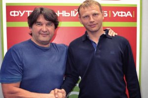 ФК «Уфа» официально назвал имя нового главного тренера
