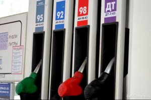 В России введут оборотные штрафы за недолив бензина