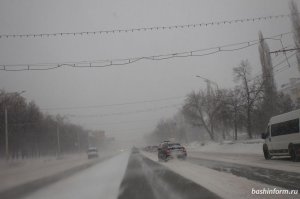 Непогода в Башкирии продолжается: МЧС предупреждает о гололедице на дорогах