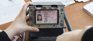 В России обсуждают идею заменить водительские права «цифрой» 