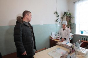 Радий Хабиров дал поручение отремонтировать больницу в селе Петровском